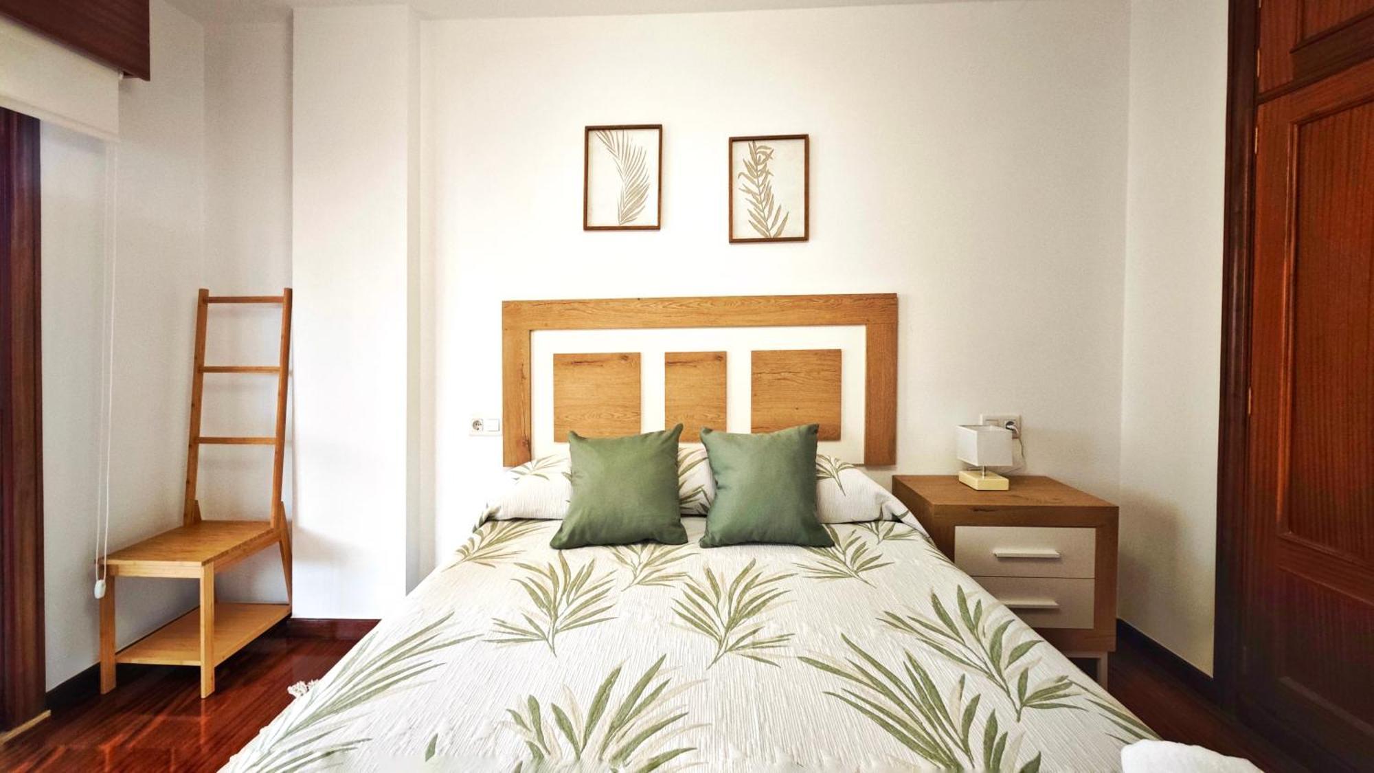 Ferienwohnung Piso Centrico Santiago De Compostela Con Amplia Terraza Exterior foto