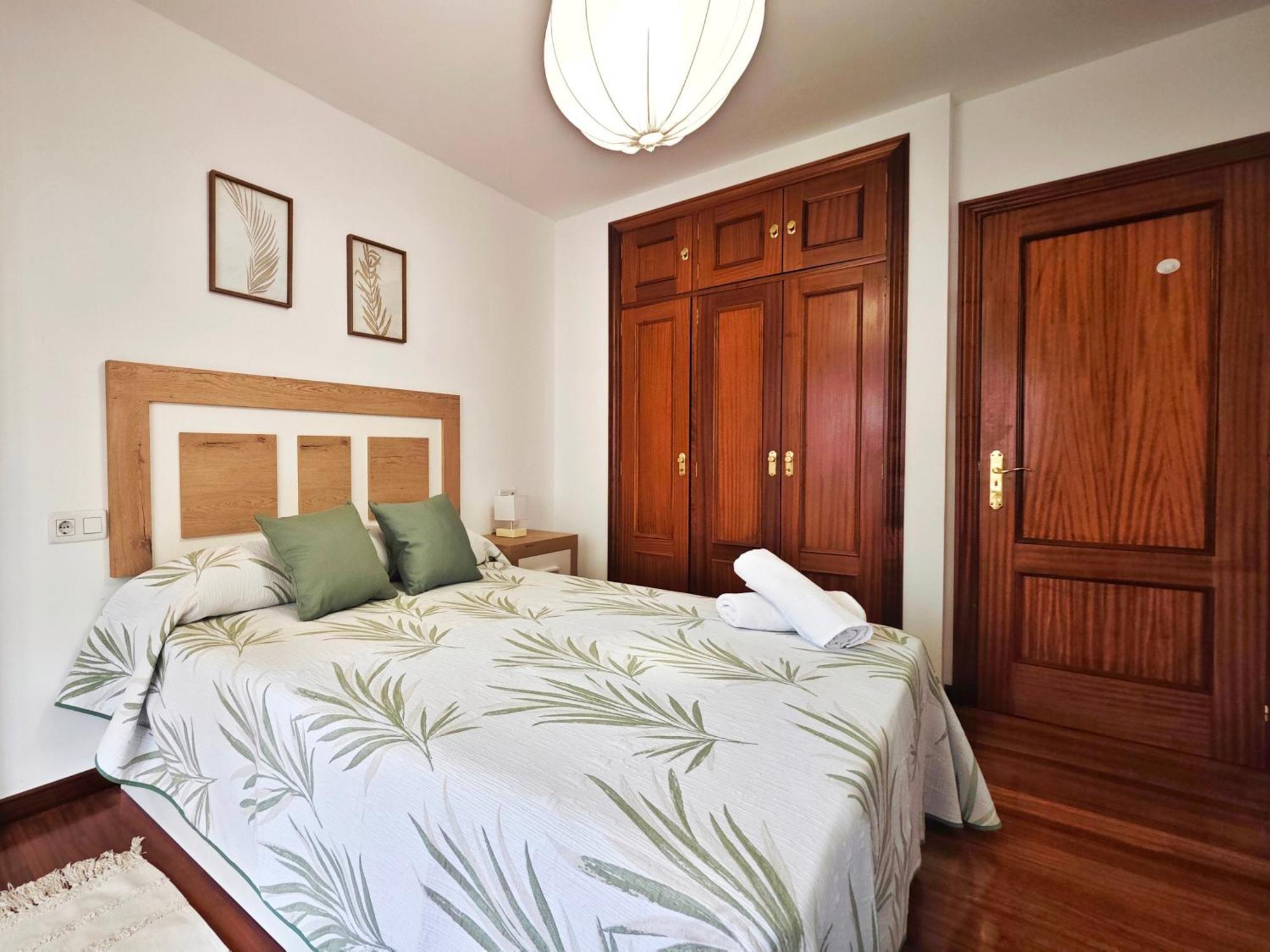 Ferienwohnung Piso Centrico Santiago De Compostela Con Amplia Terraza Exterior foto