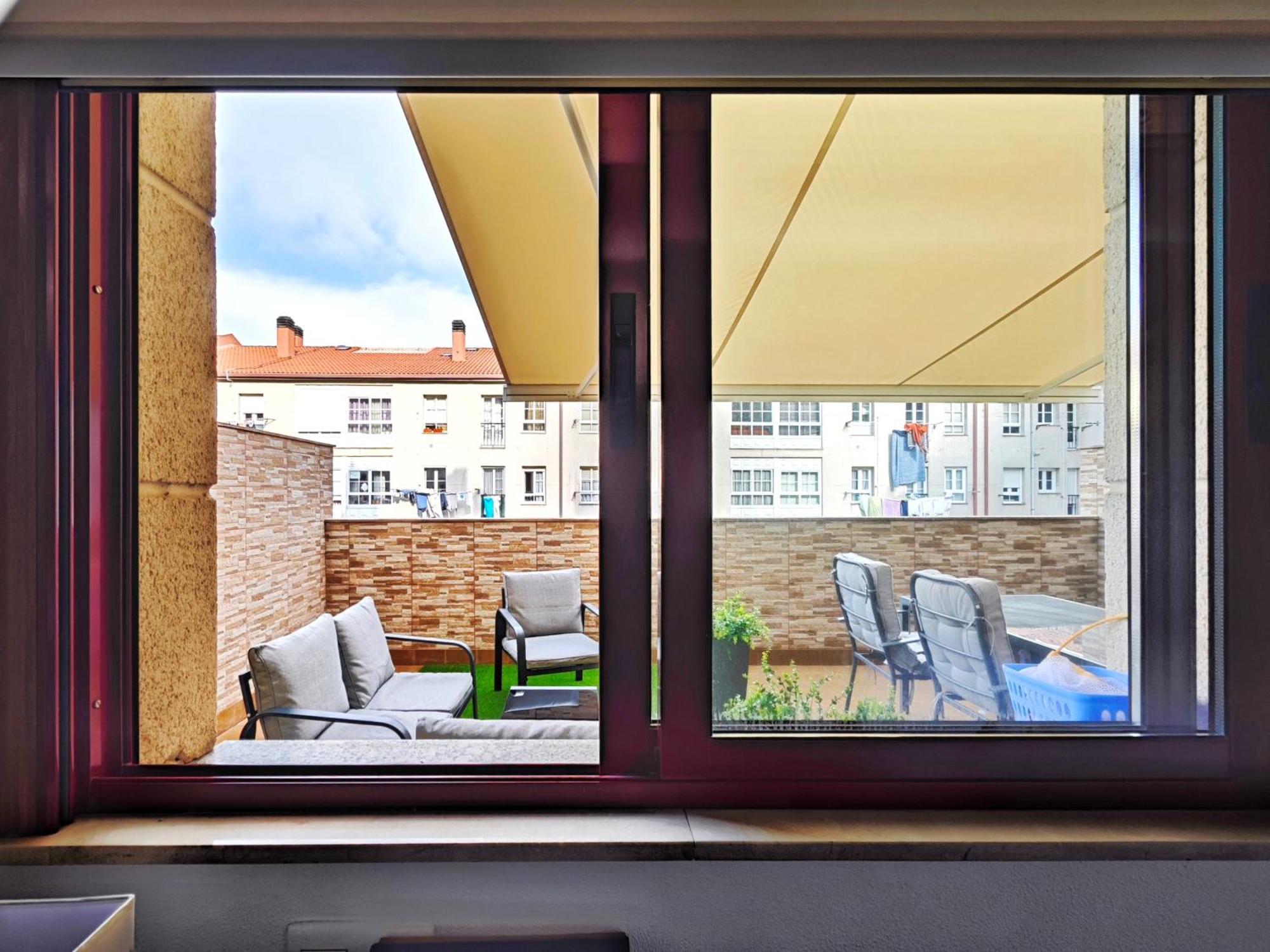 Ferienwohnung Piso Centrico Santiago De Compostela Con Amplia Terraza Exterior foto
